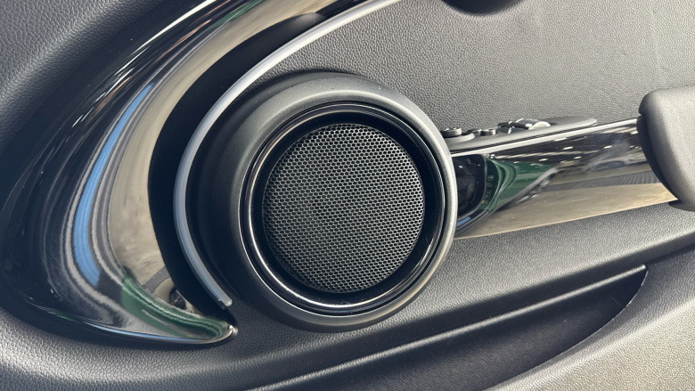 MINI Hatchback 135kW Cooper S Level 2 33kWh 3dr Auto Electric Hatchback